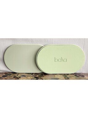 Green Bala Capsule Sliders